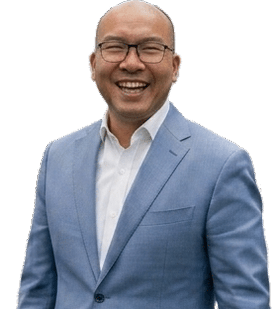 Brandon Le co-founder with expertise in catheter development, balloon catheter systems, and medical device innovation